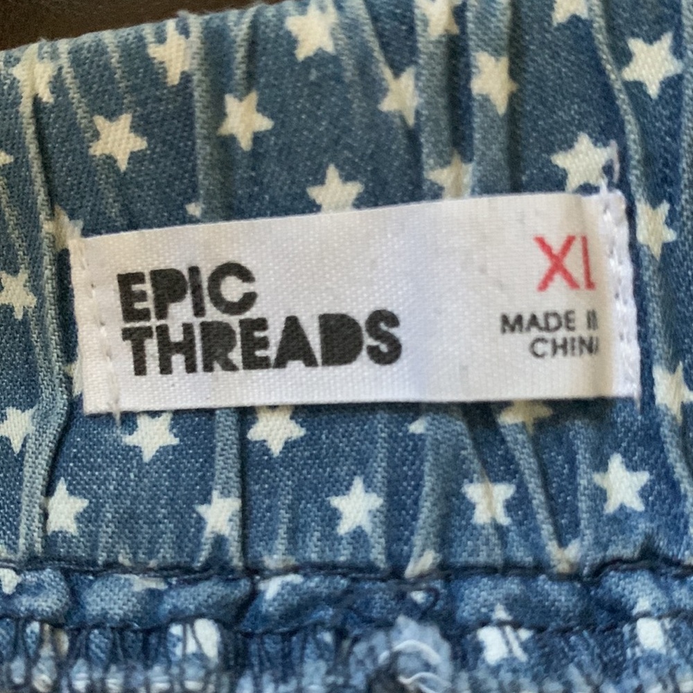 🌞3/$20 Epic Threads Star Shorts - Picture 4 of 4